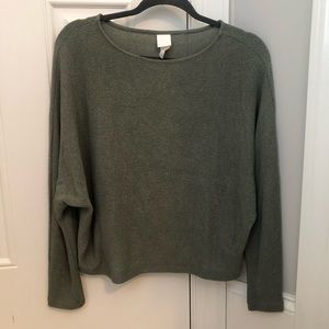 NWOT H&M Lightweight Sweater